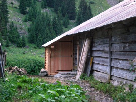 Ancien cacatis pour une bergerie de Samoëns