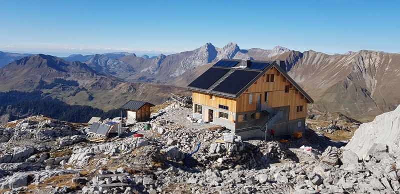 Le refuge de Gramusset en construction