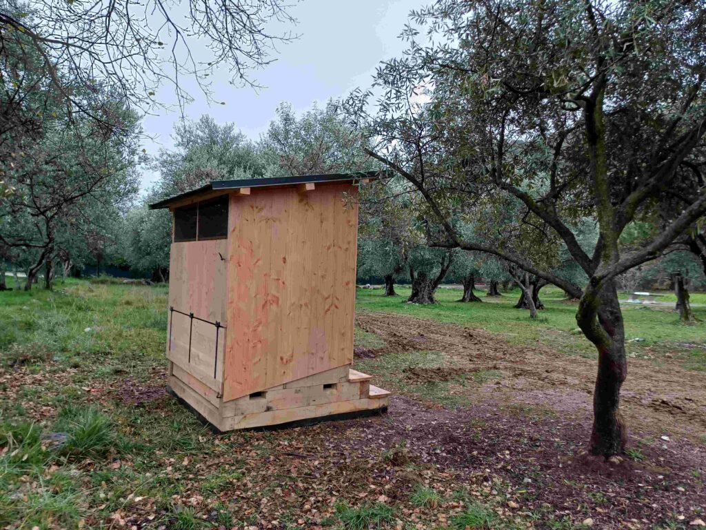 Toilette Alpage double au milieu des oliviers